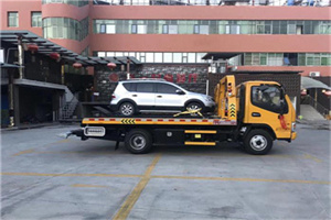 秀屿区汽车紧急补胎换胎救援