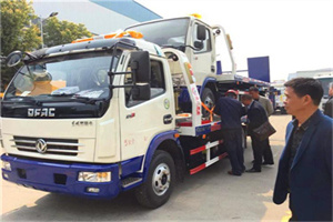 秀屿区汽车道路救援拖车价格